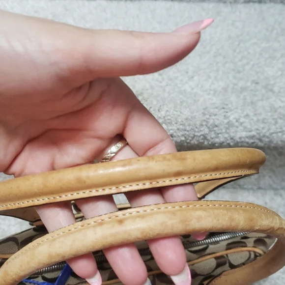 Coach Brown and Tan Signature Handbag Monogram Authentic - Picture 5 of 15